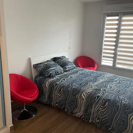 Deux Pieces Avec Balcon
